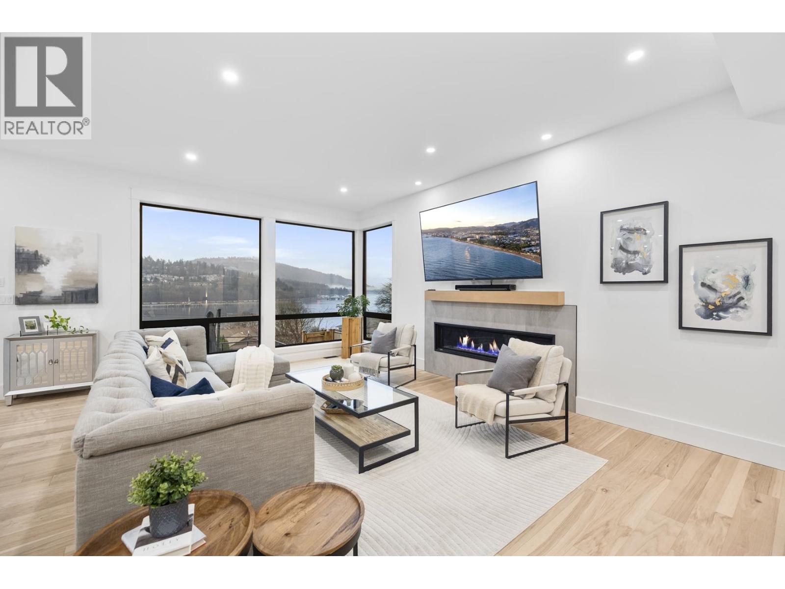 1007 Ioco Road, Port Moody, British Columbia  V3H 2W9 - Photo 9 - R3102975