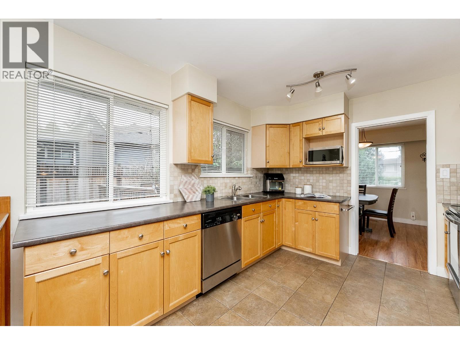 1771 Rideau Avenue, Coquitlam, British Columbia  V3J 3G9 - Photo 7 - R3102983