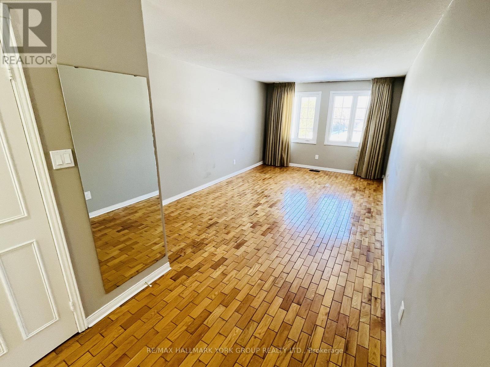 191 Burton Grove, King, Ontario  L7B 1C7 - Photo 13 - N12754264