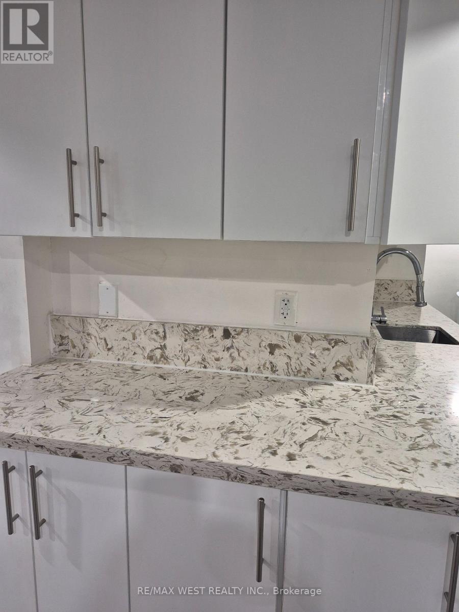 Basement - 28 Pennsylvania Avenue, Brampton, Ontario  L6Y 4N7 - Photo 3 - W12911850