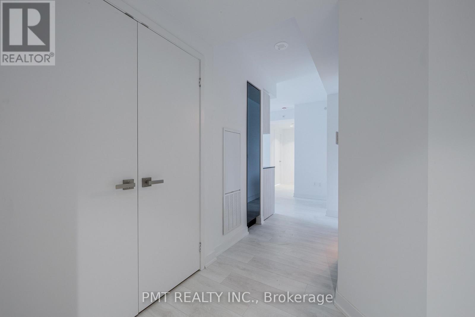 339 - 31 Tippett Road, Toronto, Ontario  M3H 0C8 - Photo 13 - C12915678