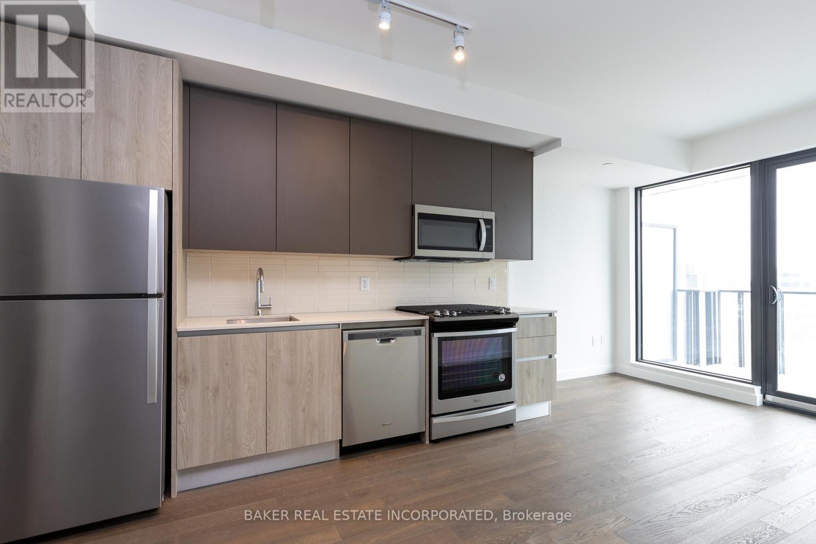 2311 - 2a Church Street, Toronto, Ontario  M5E 0E1 - Photo 2 - C12915706