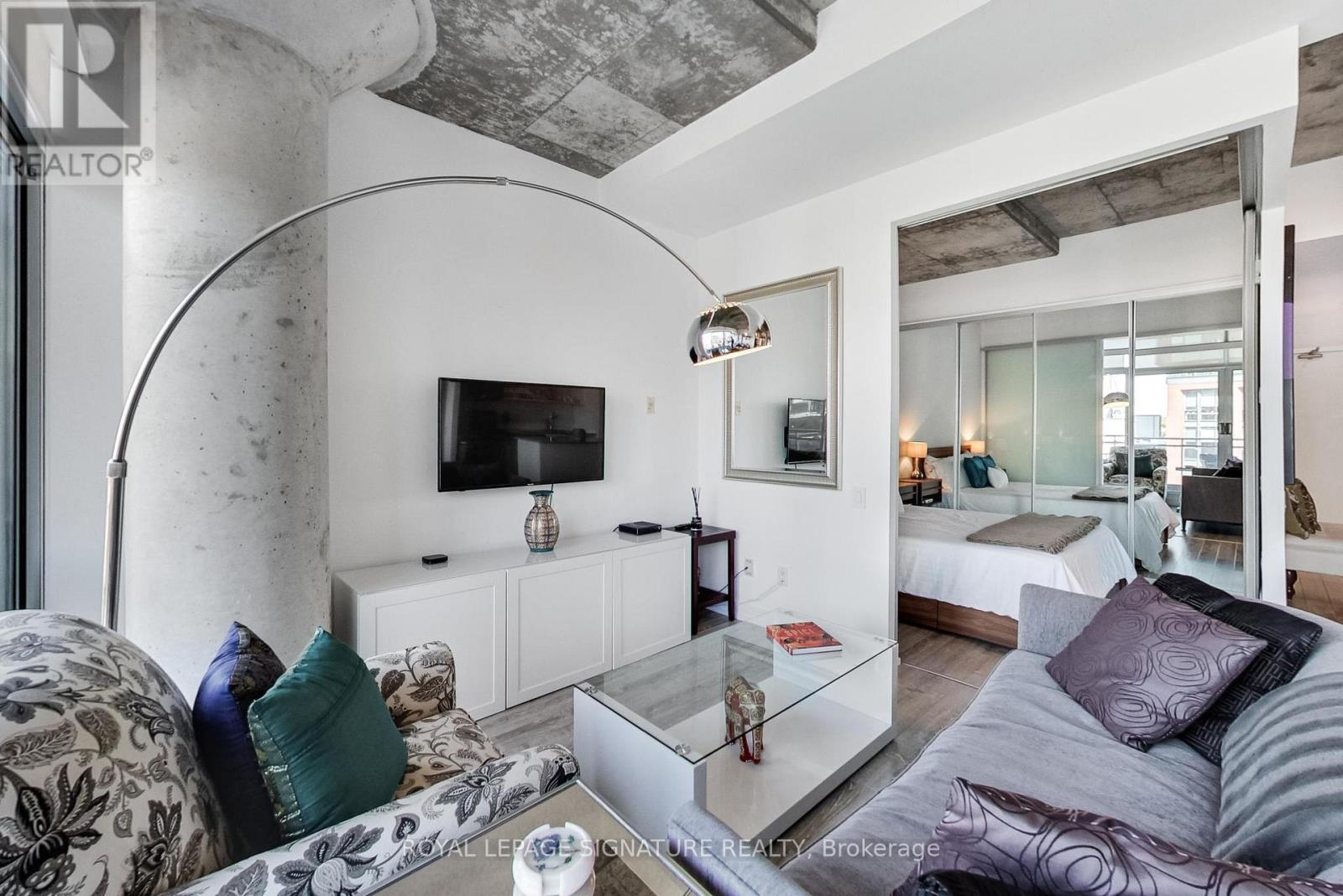 610 - 66 Portland Street, Toronto, Ontario M5V 2M6 - Photo 10 - C12915728