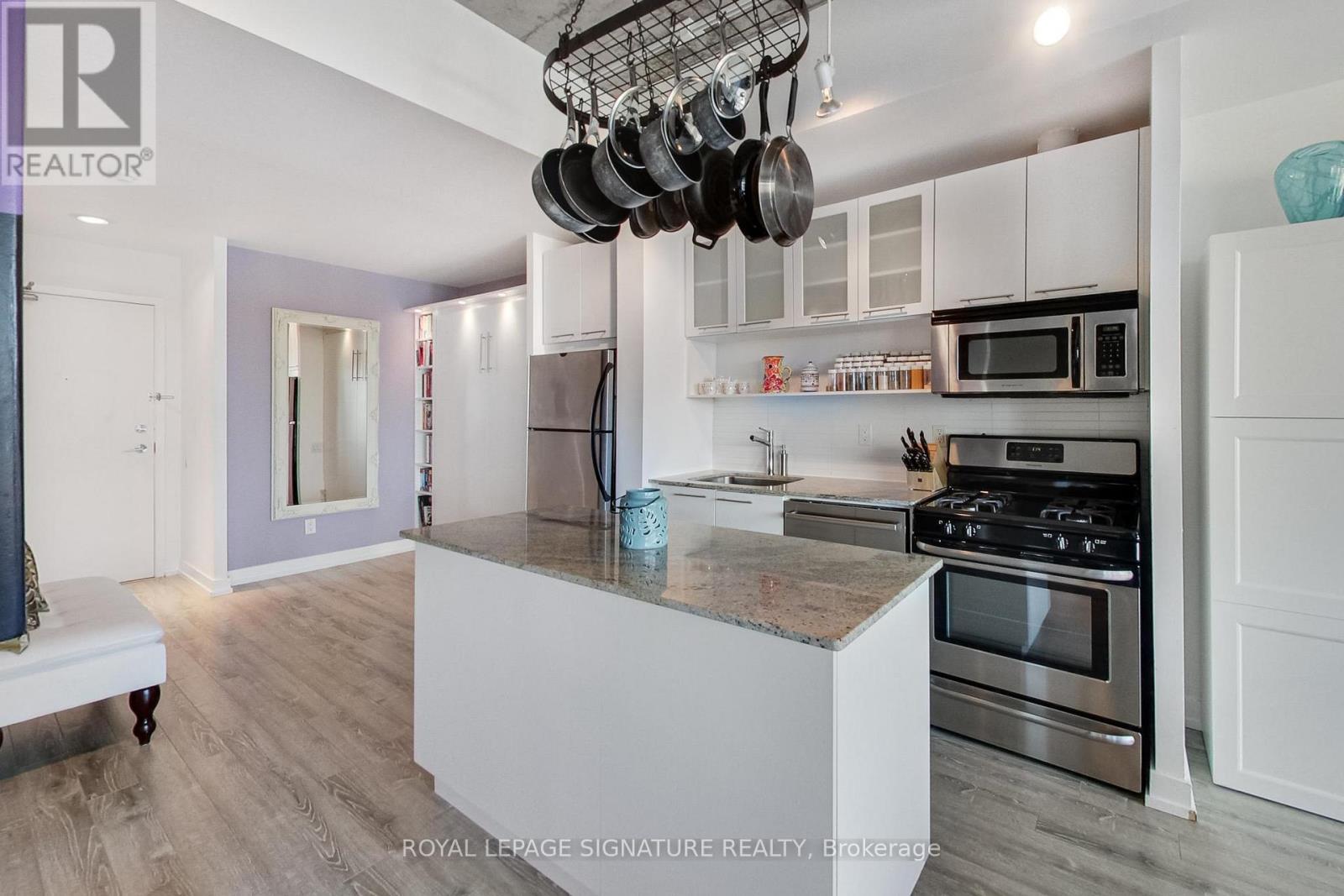 610 - 66 Portland Street, Toronto, Ontario M5V 2M6 - Photo 13 - C12915728