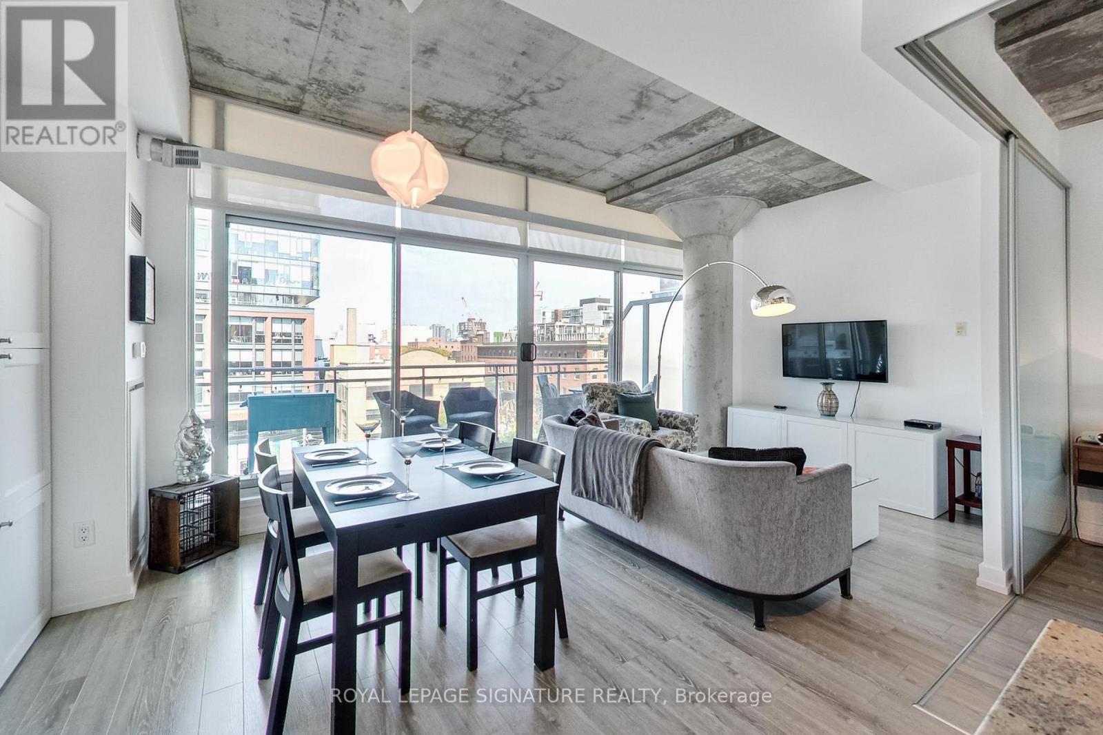 610 - 66 Portland Street, Toronto, Ontario M5V 2M6 - Photo 2 - C12915728