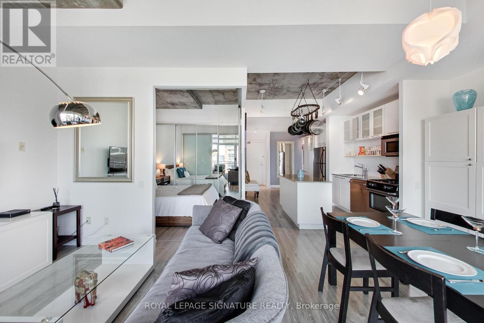 610 - 66 Portland Street, Toronto, Ontario M5V 2M6 - Photo 6 - C12915728