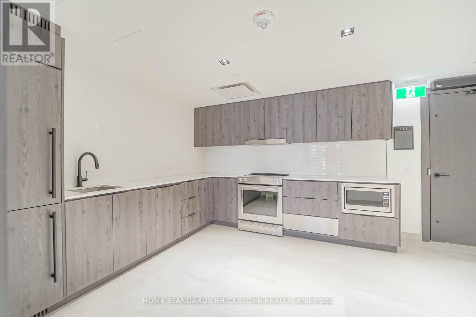 1705 - 117 Broadway Avenue, Toronto, Ontario M4P 1V3 - Photo 12 - C12915744