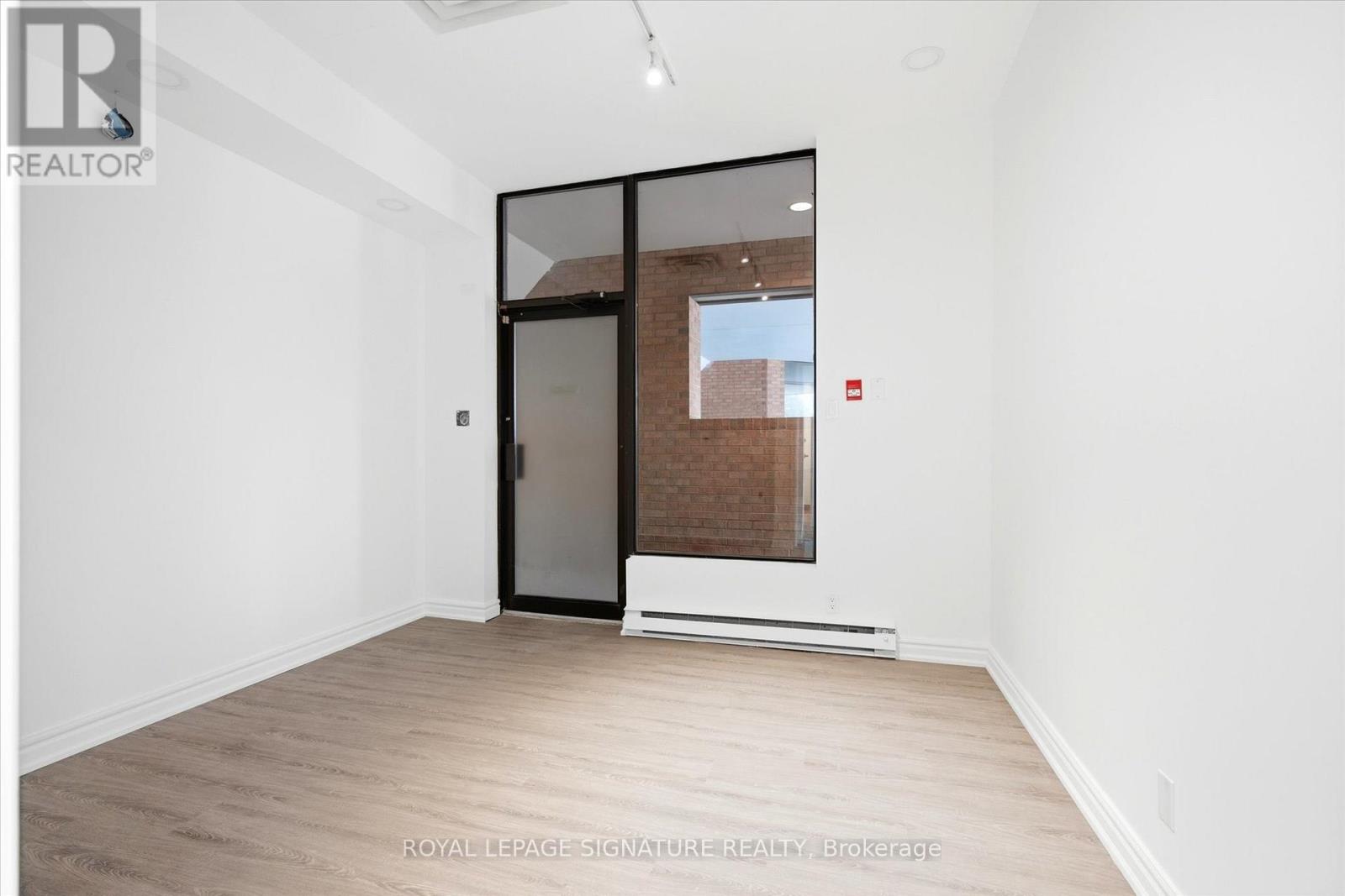 101 - 2900 Yonge Street, Toronto, Ontario  M4N 3N8 - Photo 13 - C12915750