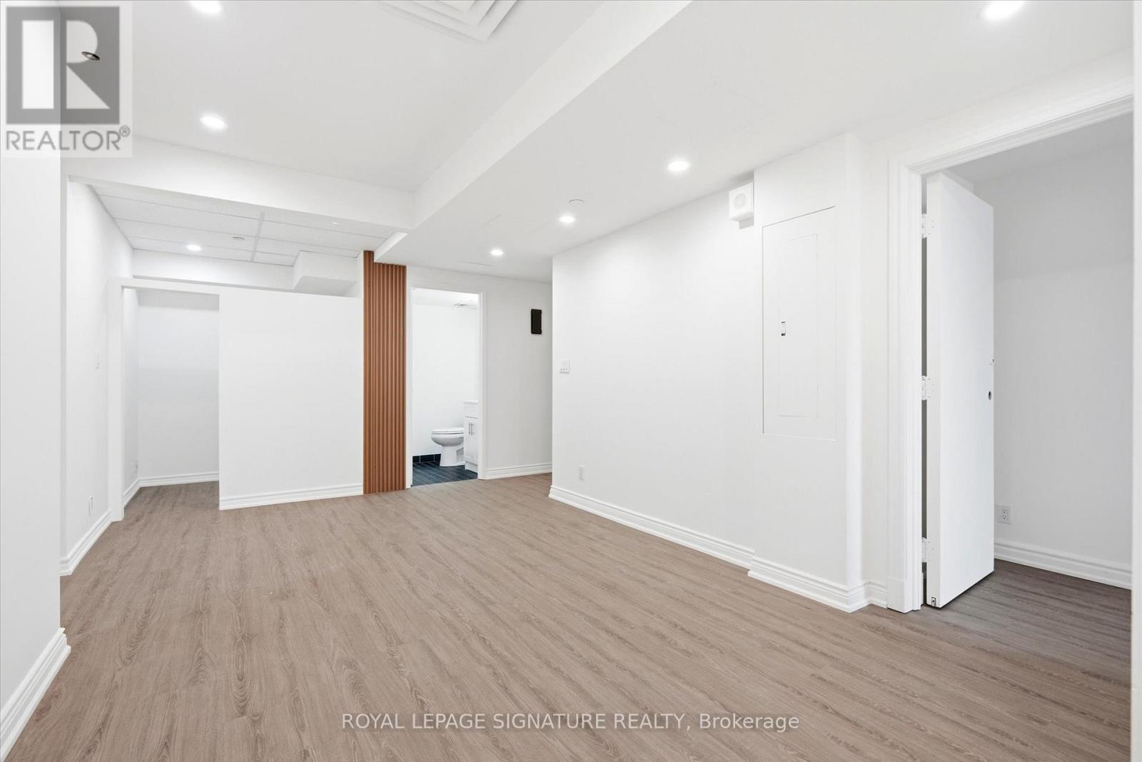 101 - 2900 Yonge Street, Toronto, Ontario  M4N 3N8 - Photo 6 - C12915750