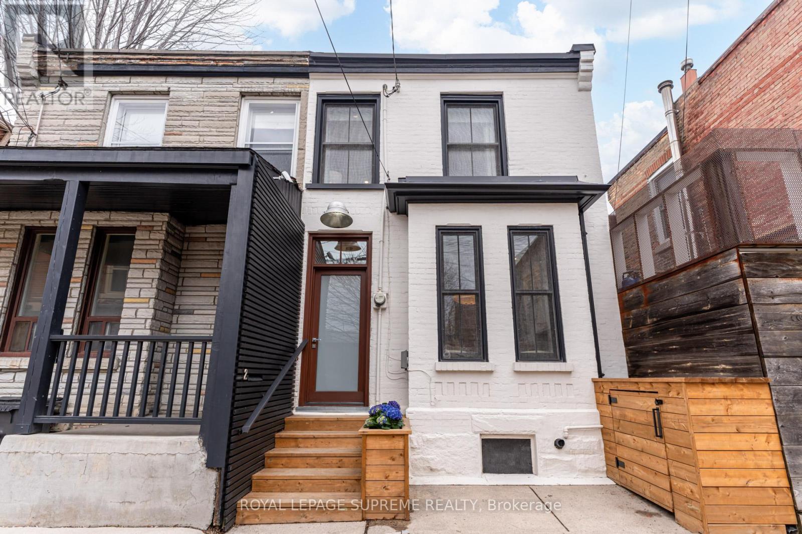 2 Plymouth Avenue, Toronto, Ontario  M6J 1Z1 - Photo 1 - C12915780