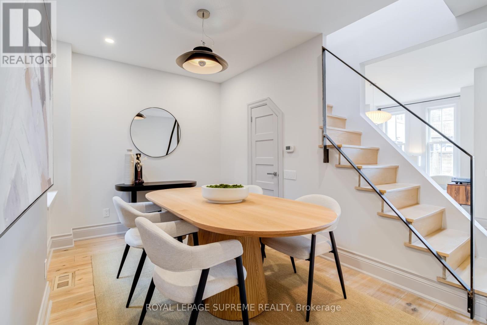 2 Plymouth Avenue, Toronto, Ontario  M6J 1Z1 - Photo 11 - C12915780