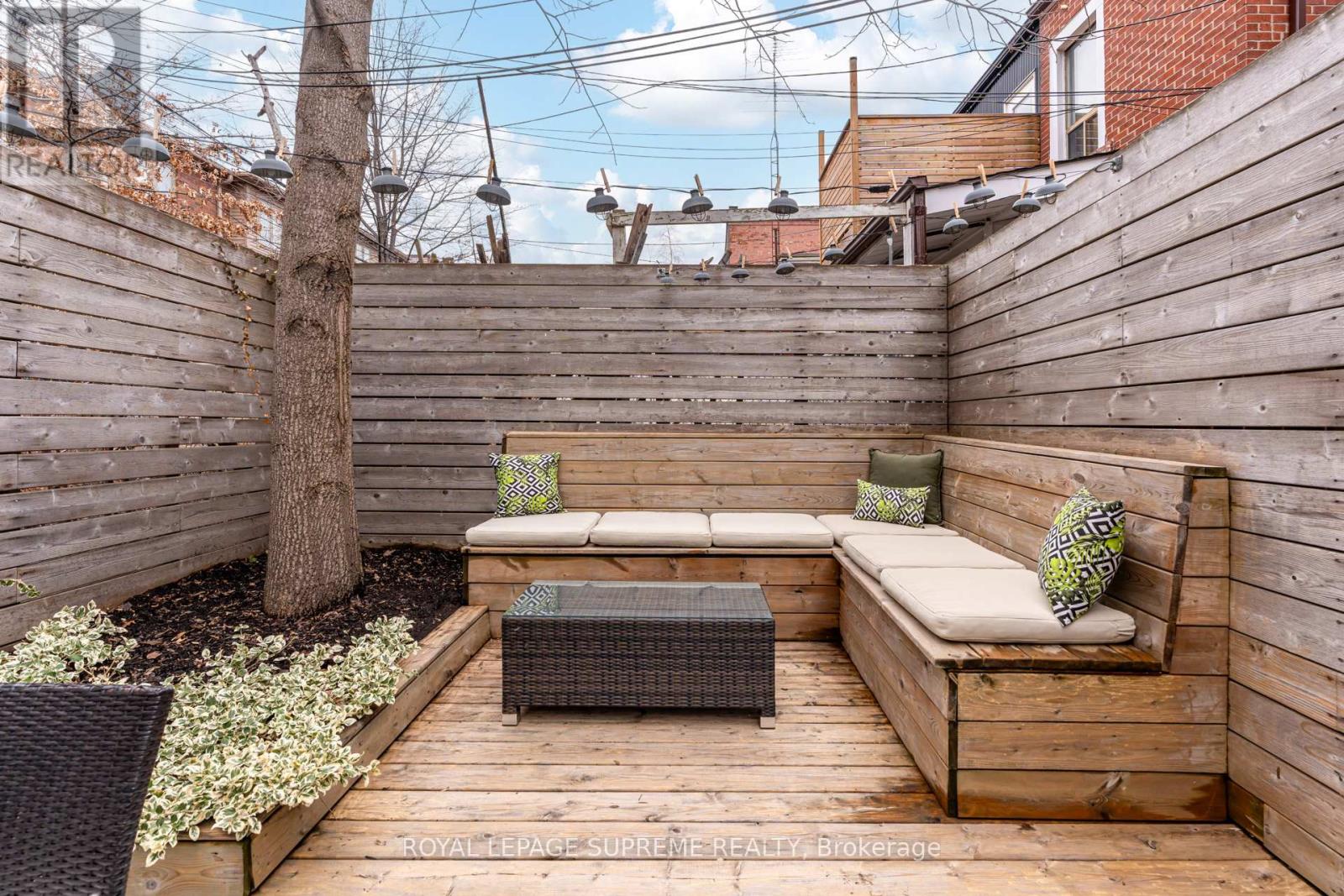 2 Plymouth Avenue, Toronto, Ontario  M6J 1Z1 - Photo 27 - C12915780