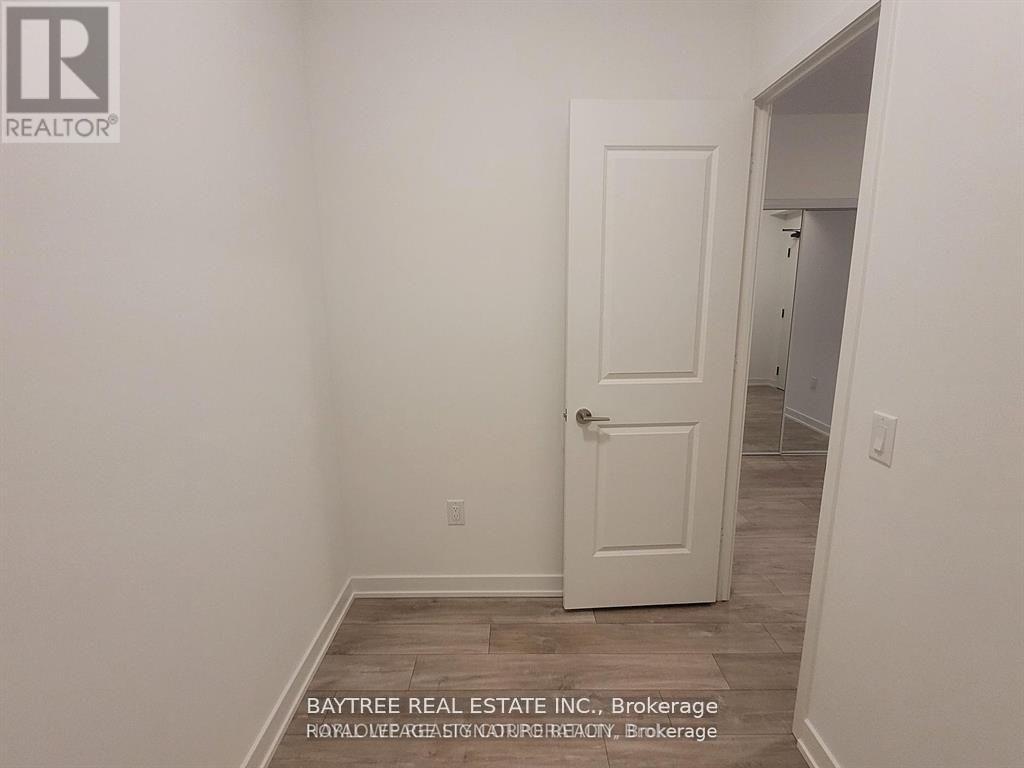 1409 - 100 Dalhousie Street, Toronto, Ontario  M5B 0C7 - Photo 8 - C12915794