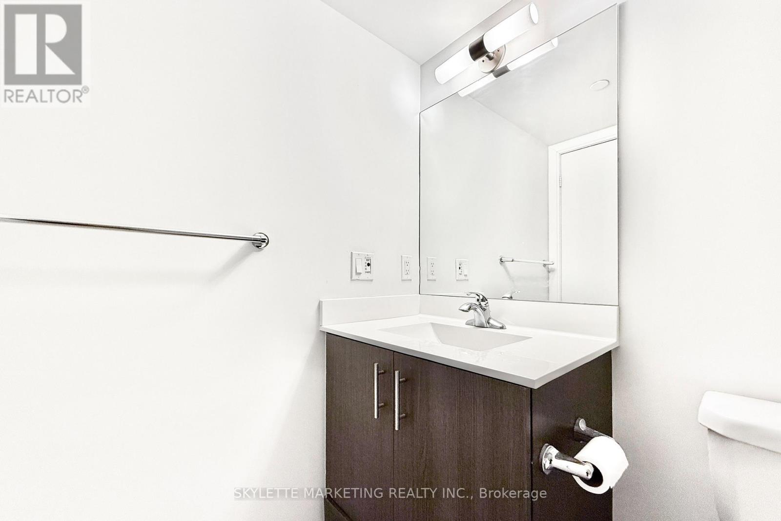 1806 - 255 Village Green Square, Toronto, Ontario  M1S 0L7 - Photo 18 - E12915740