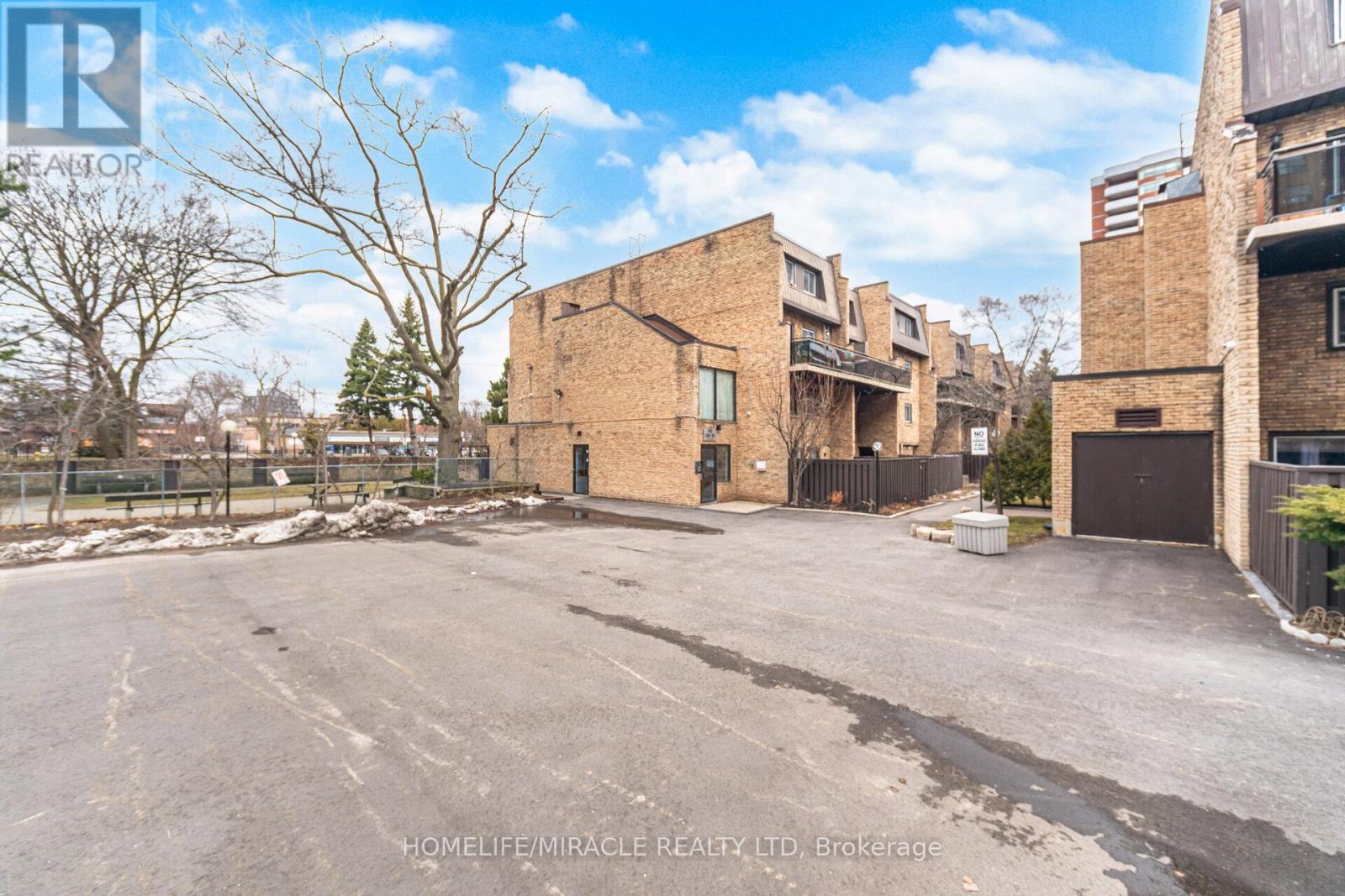 103 - 140 Ling Road, Toronto, Ontario  M1E 4V9 - Photo 1 - E12915756