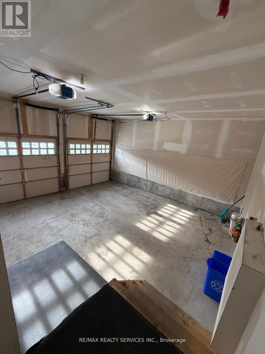 58 Promenade Drive N, Whitby, Ontario  L1R 0L4 - Photo 37 - E12915788