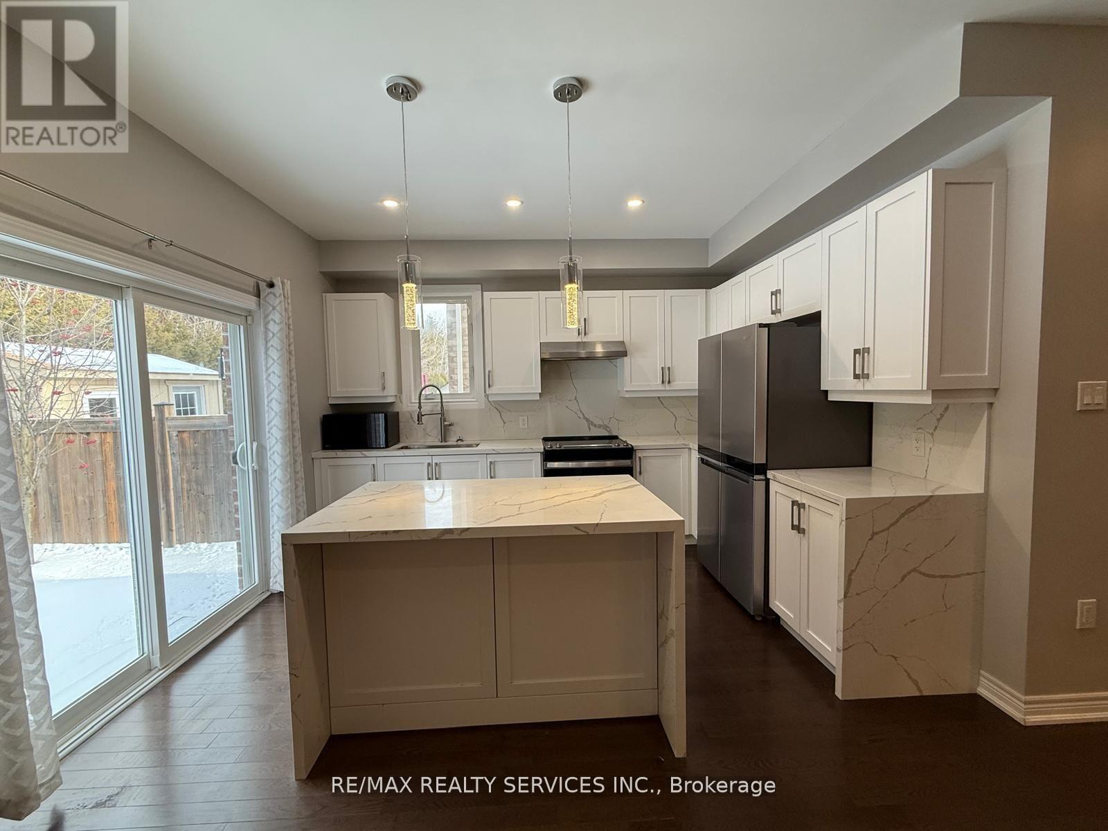 58 Promenade Drive N, Whitby, Ontario  L1R 0L4 - Photo 9 - E12915788