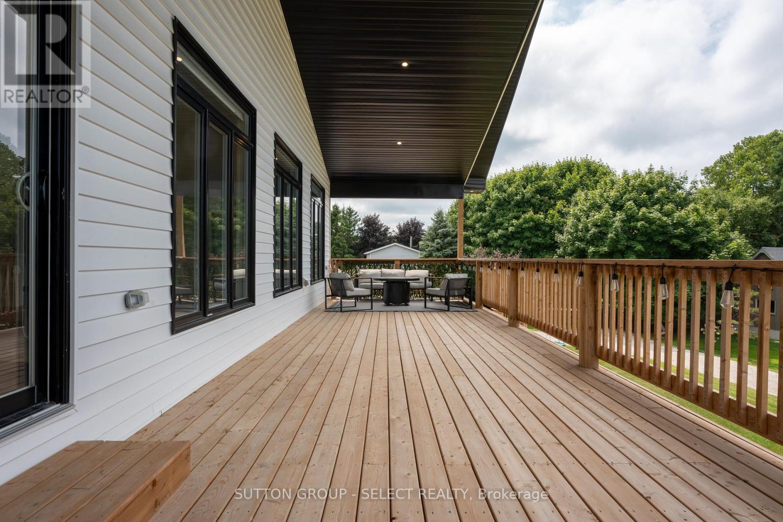 33977 Kildeer Drive, Bluewater, Ontario  N0M 1N0 - Photo 46 - X12519658