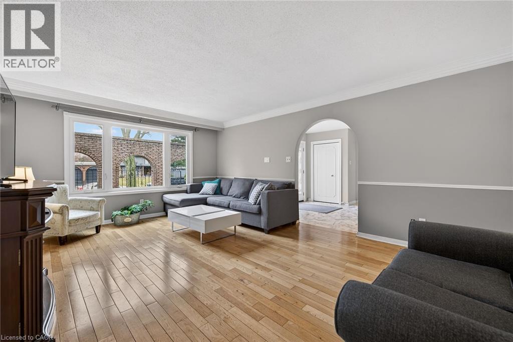 22 Woodside Drive, Hamilton, Ontario  L8T 1C3 - Photo 14 - 40814014