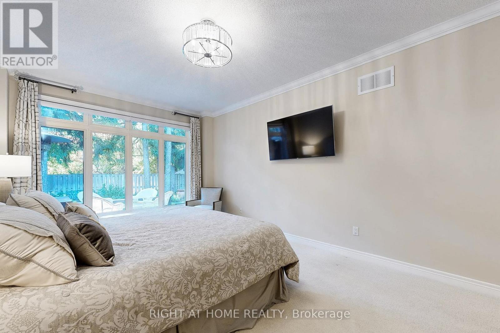 9 Arlington Way, Markham, Ontario  L3T 7W9 - Photo 20 - N12915666