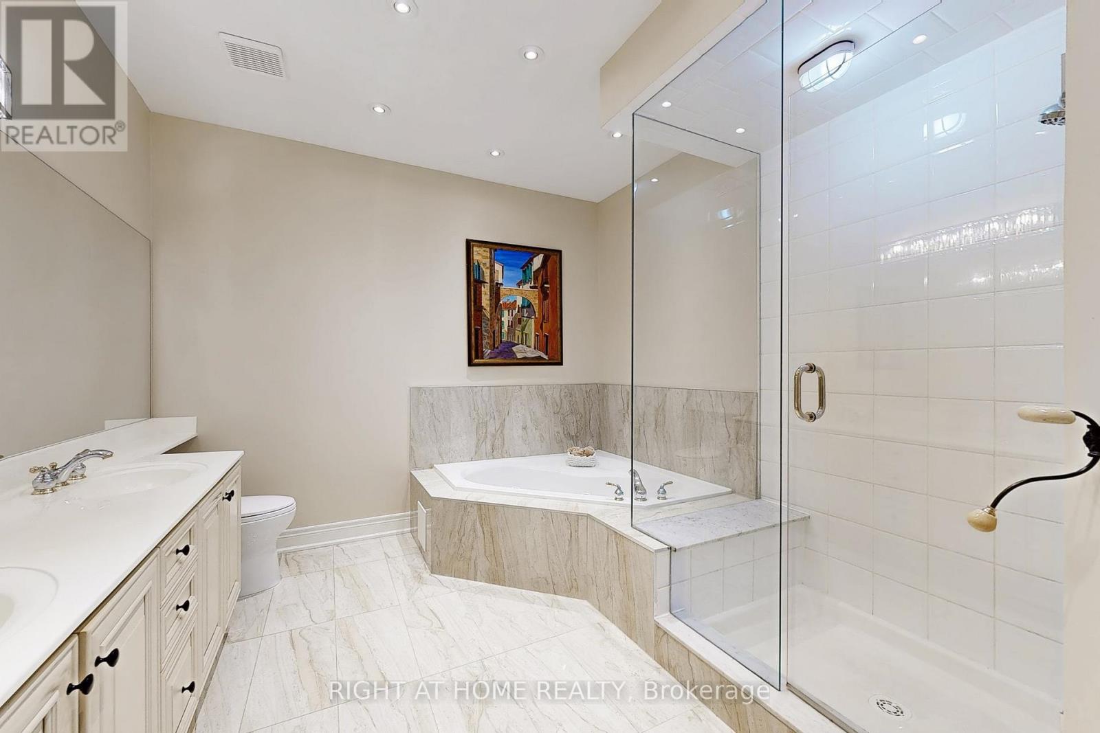 9 Arlington Way, Markham, Ontario  L3T 7W9 - Photo 24 - N12915666