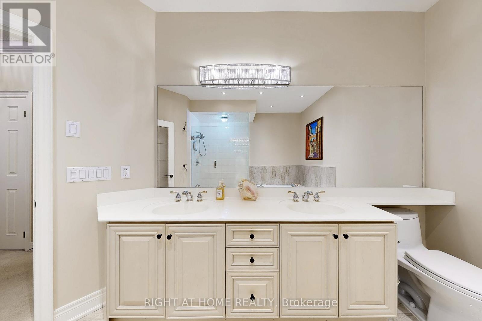 9 Arlington Way, Markham, Ontario  L3T 7W9 - Photo 26 - N12915666