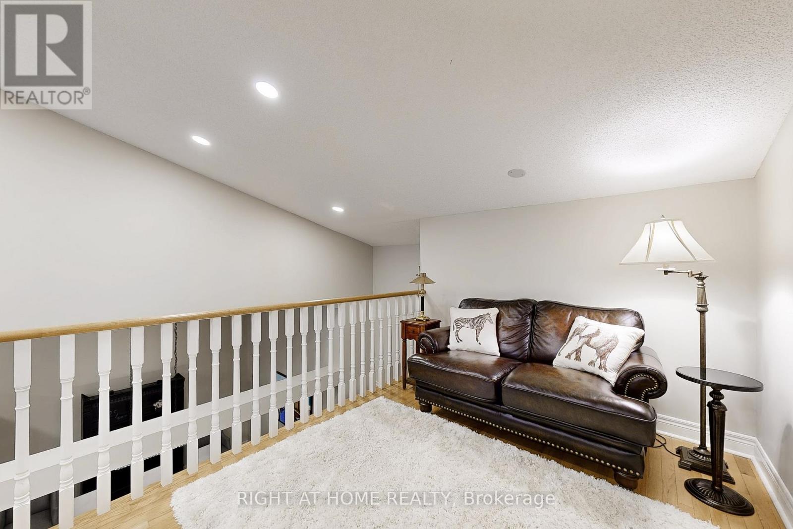 9 Arlington Way, Markham, Ontario  L3T 7W9 - Photo 32 - N12915666