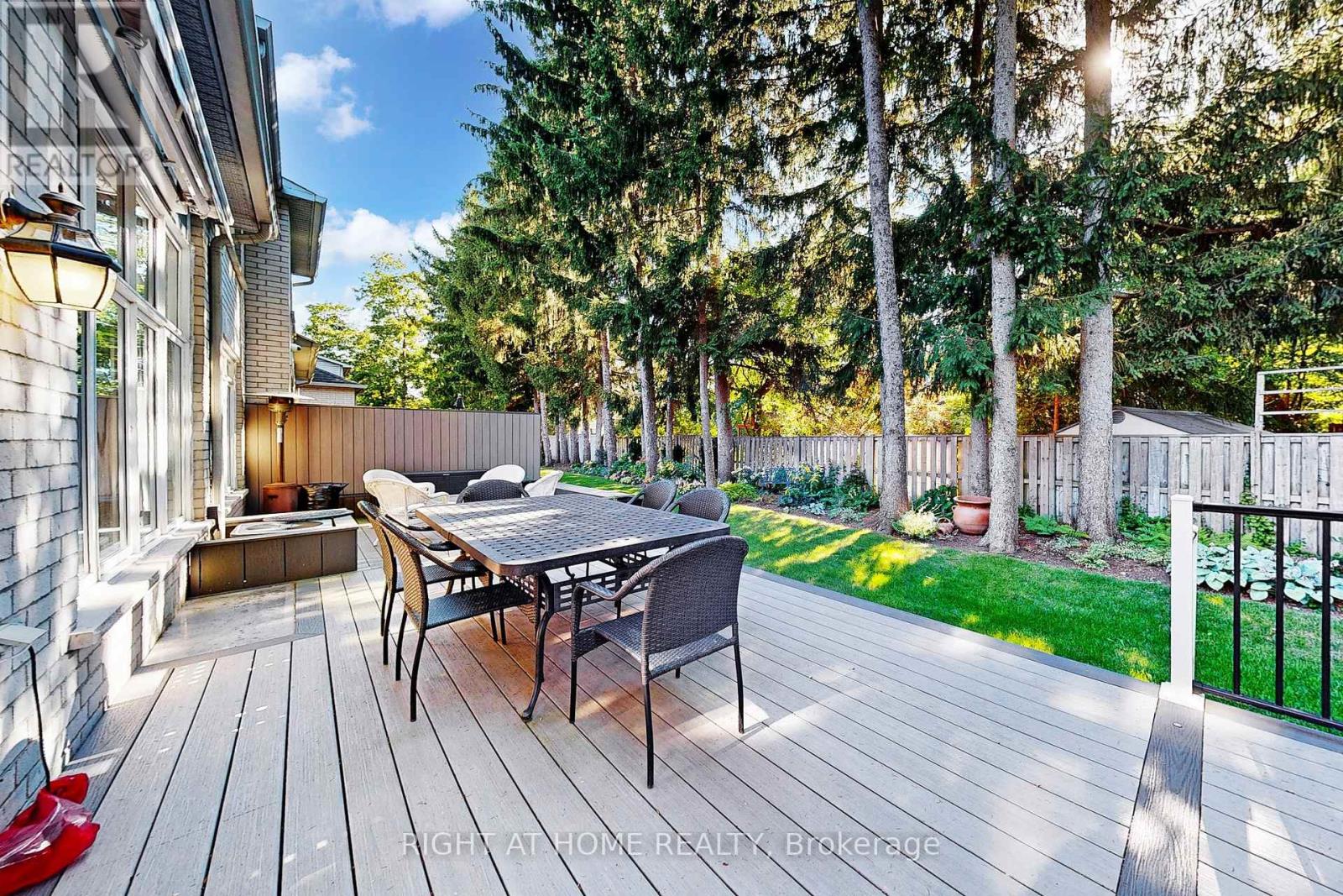 9 Arlington Way, Markham, Ontario  L3T 7W9 - Photo 47 - N12915666