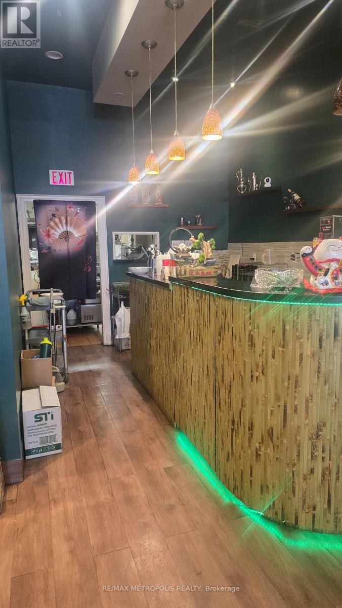 7887 Weston Road, Vaughan, Ontario  L4L 1A6 - Photo 2 - N12915670