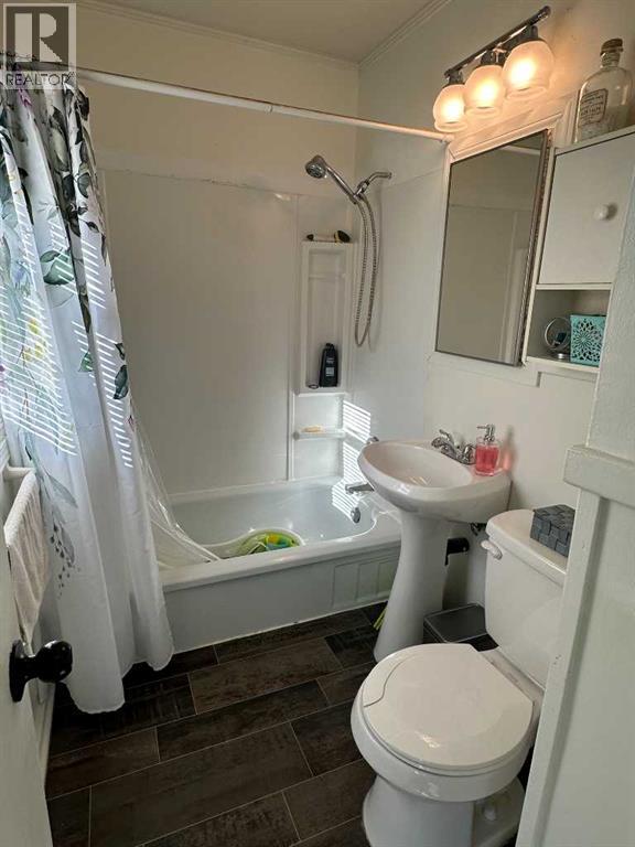 4812 57 Avenue, Taber, Alberta  T1G 1E4 - Photo 9 - A2294922