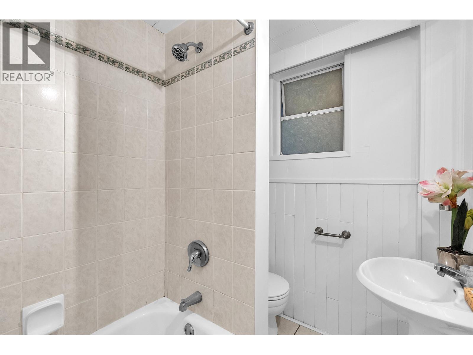 2223 E 8th Avenue, Vancouver, British Columbia  V6B 1A8 - Photo 17 - R3102999