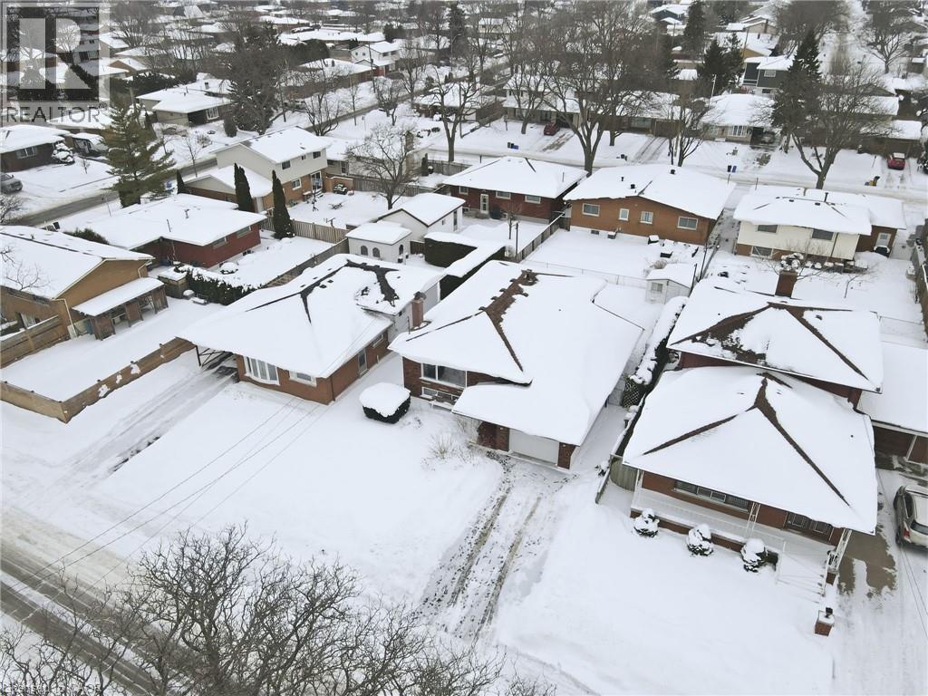 63 Marlowe Drive, Hamilton, Ontario  L9C 2H8 - Photo 42 - 40798987