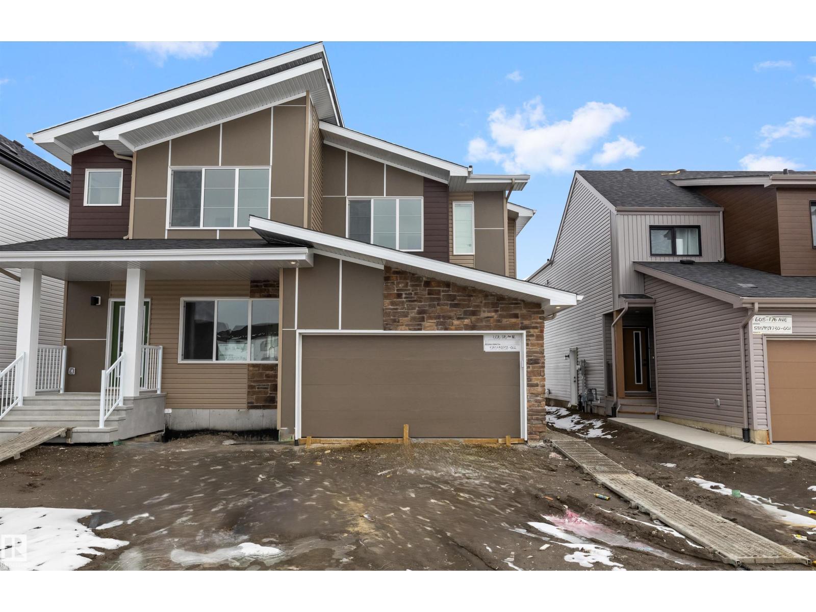 606 176 AV NE, edmonton, Alberta