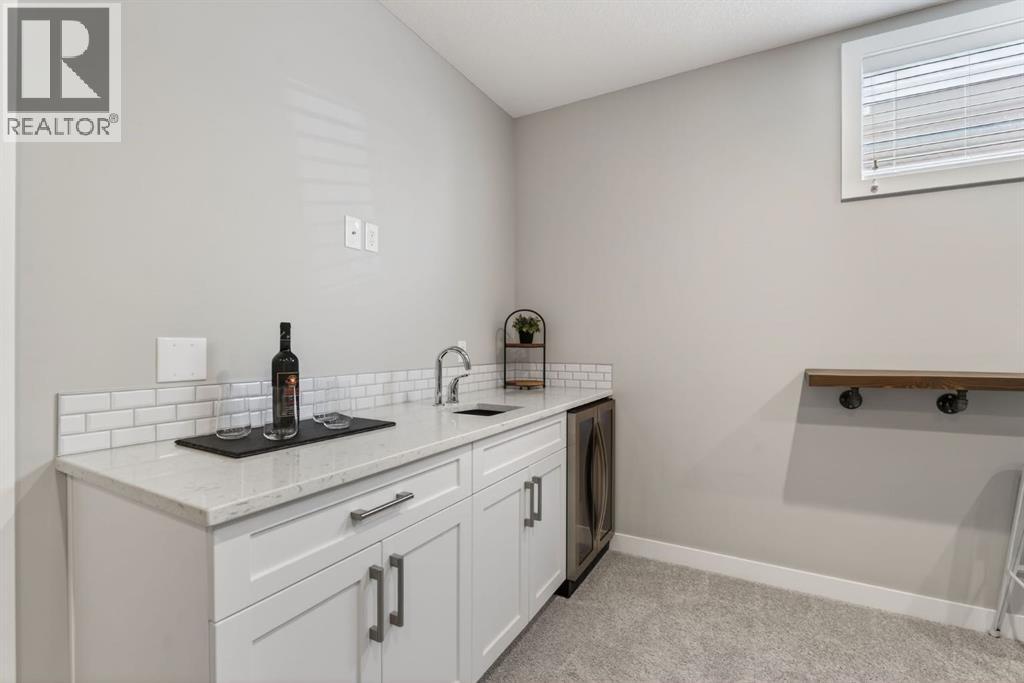 55 Mist Mountain Rise, Okotoks, Alberta  T1S 5R4 - Photo 31 - A2294310