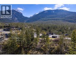 9220 WEDGEMOUNT PLATEAU DRIVE, Whistler, British Columbia
