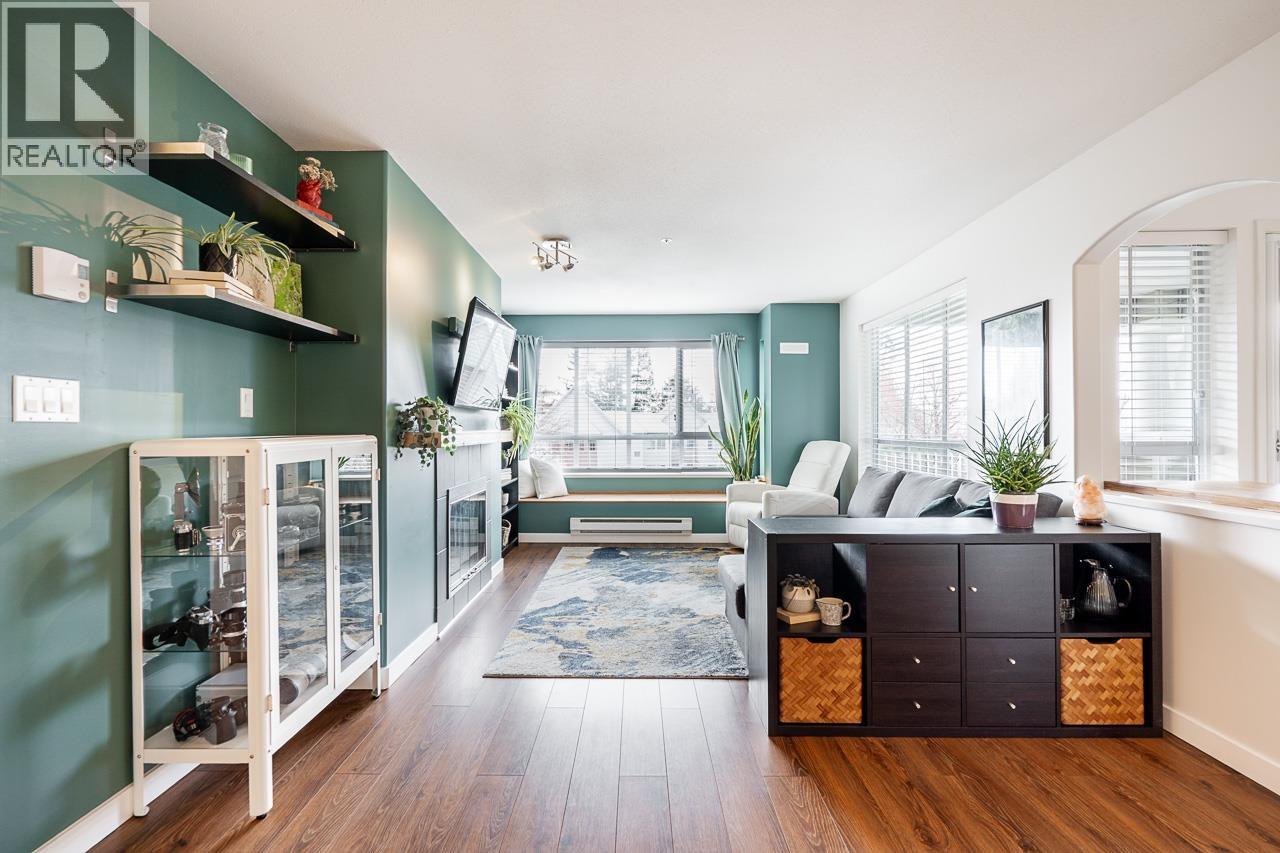 312 6745 Station Hill Court, Burnaby, British Columbia  V3N 4Z4 - Photo 5 - R3102789