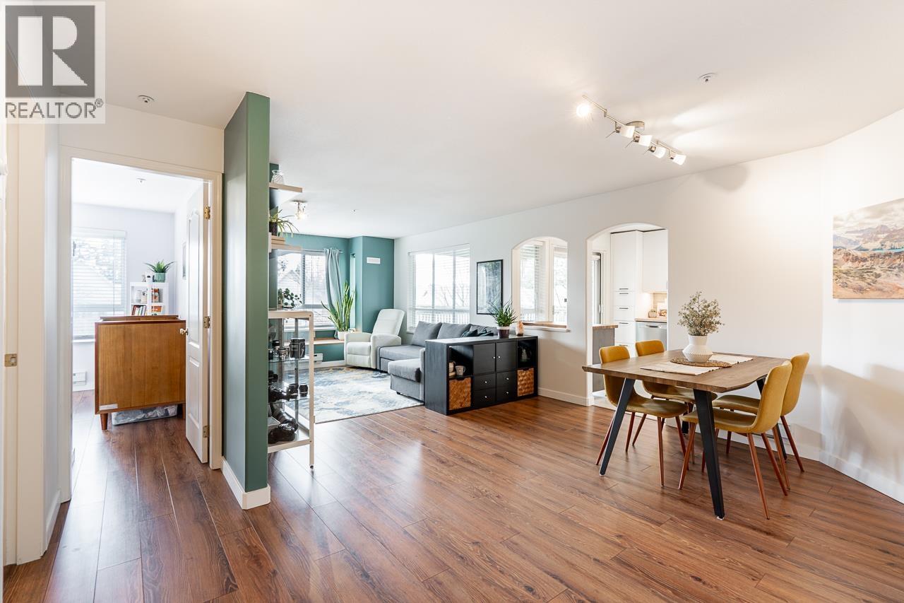 312 6745 Station Hill Court, Burnaby, British Columbia  V3N 4Z4 - Photo 3 - R3102789