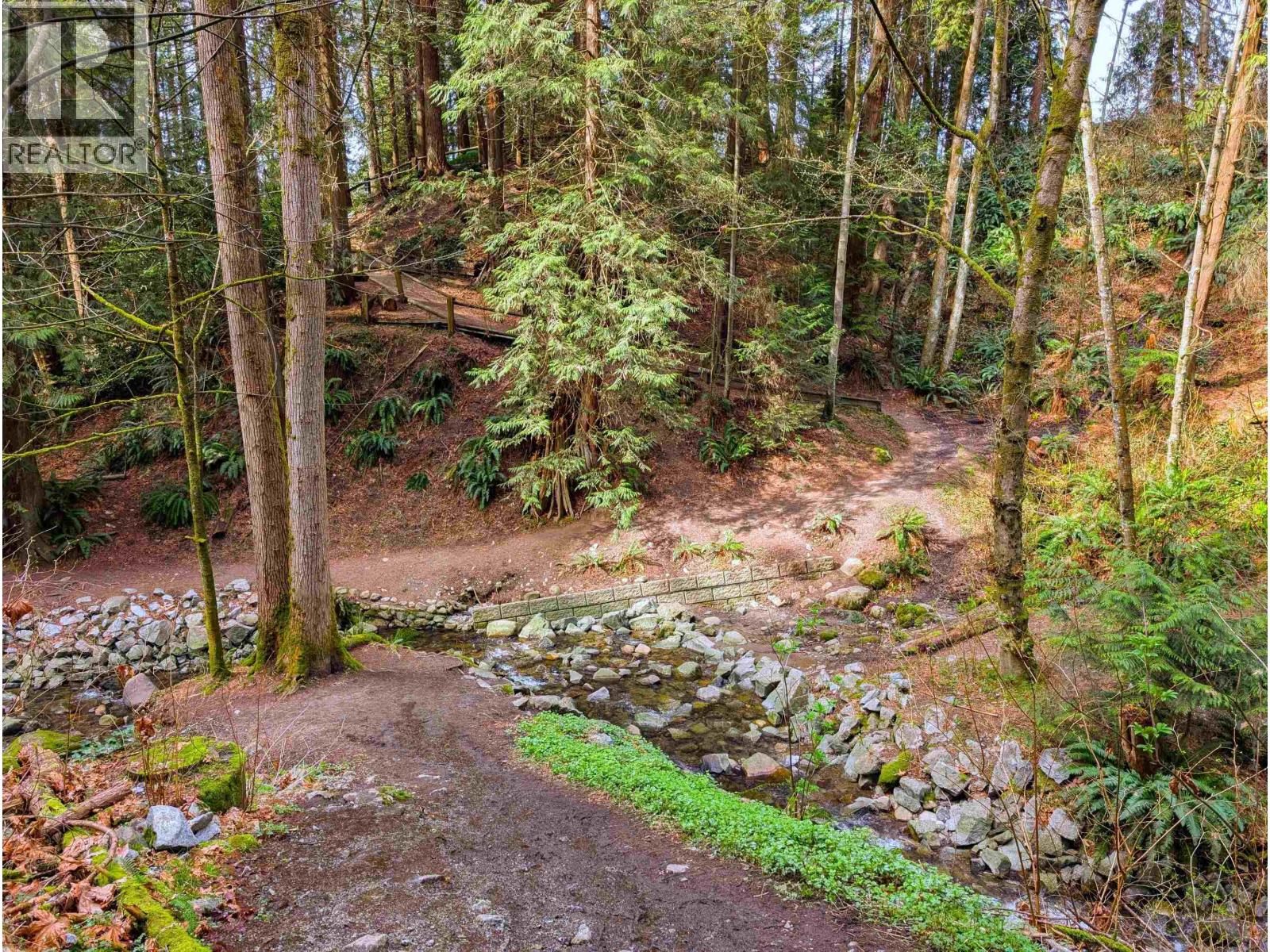 312 6745 Station Hill Court, Burnaby, British Columbia  V3N 4Z4 - Photo 36 - R3102789