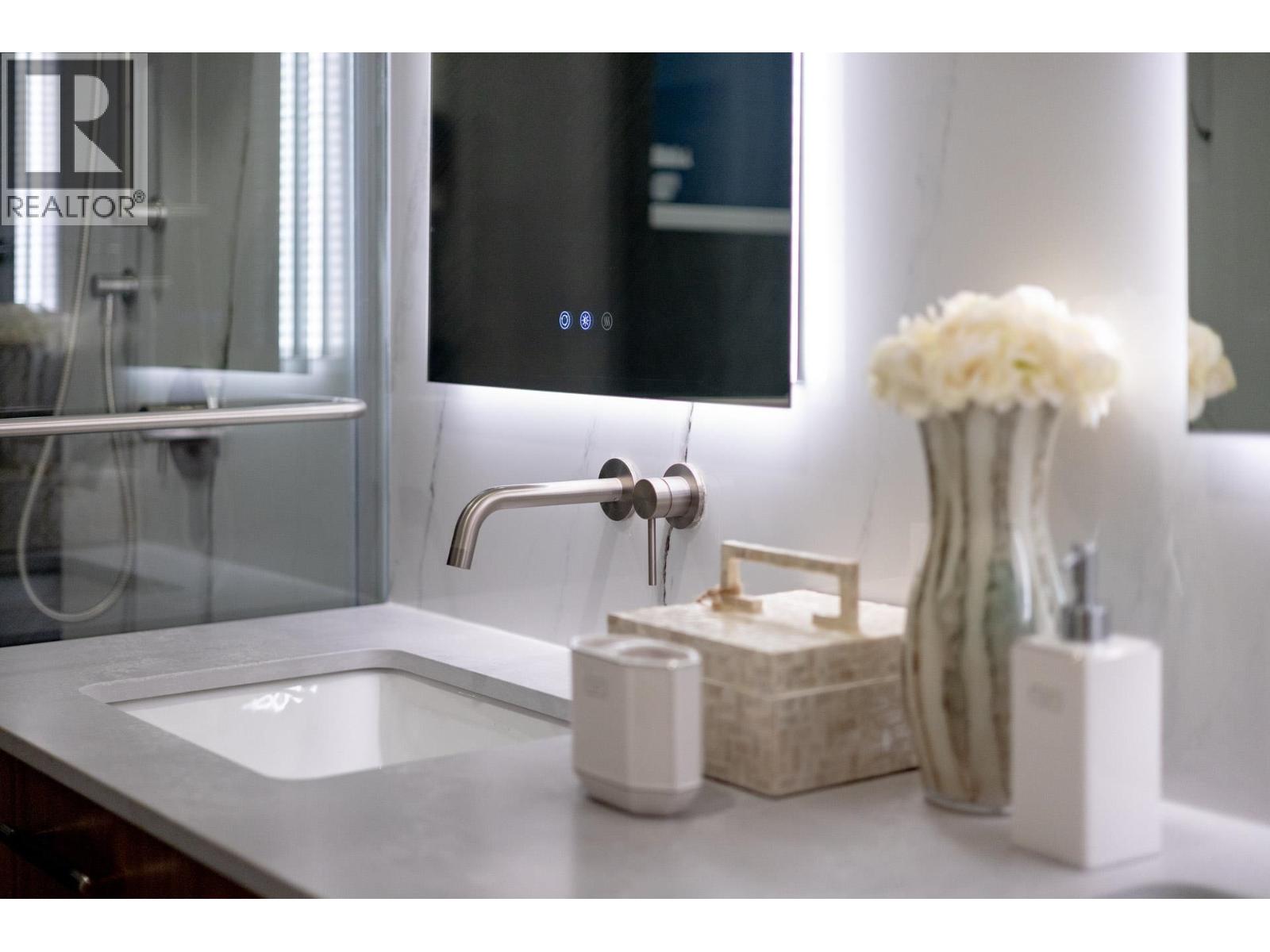 1921 Tatlow Avenue, North Vancouver, British Columbia  V7P 3A2 - Photo 26 - R3102846