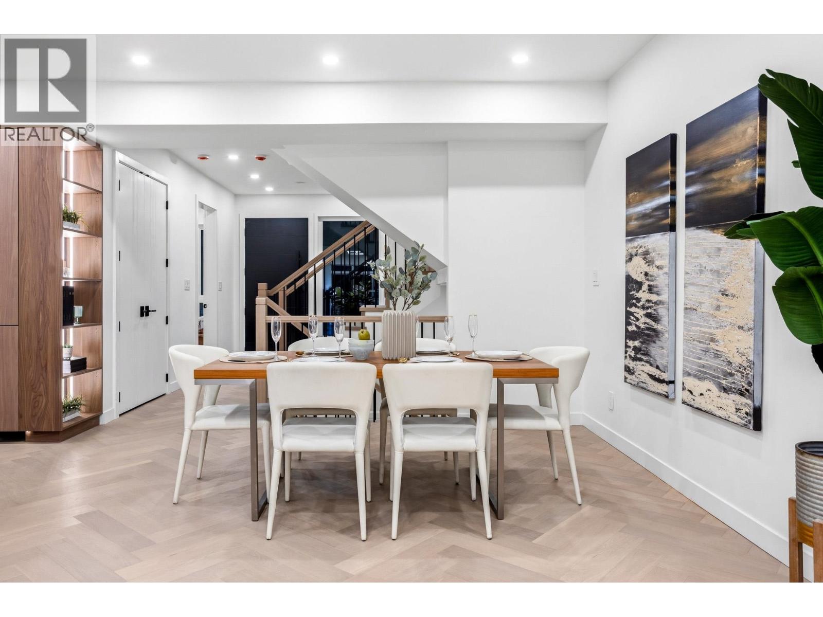 1921 Tatlow Avenue, North Vancouver, British Columbia  V7P 3A2 - Photo 15 - R3102846