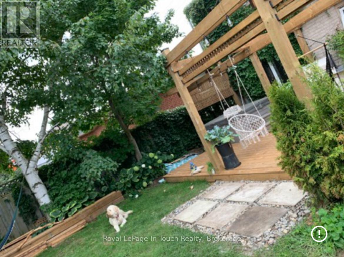 153 Ferndale Drive S, Barrie, Ontario  L4N 6X9 - Photo 8 - S12915308