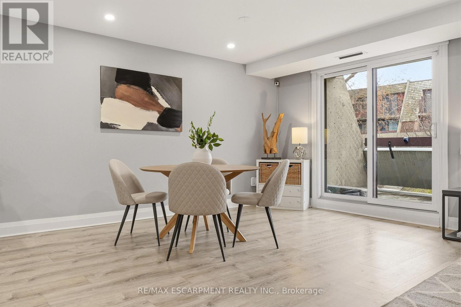 177 - 1250 Mississauga Valley Boulevard, Mississauga, Ontario  L5A 3R6 - Photo 6 - W12915682