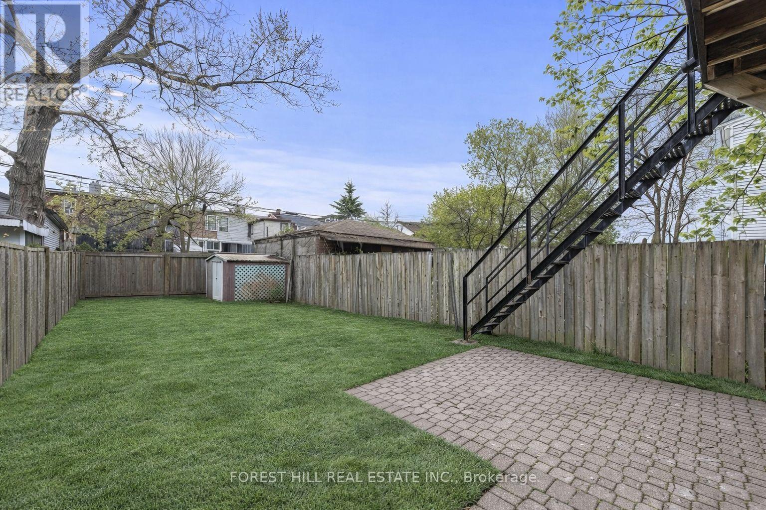 1046 Dovercourt Road, Toronto, Ontario  M6H 2X8 - Photo 21 - W12915718