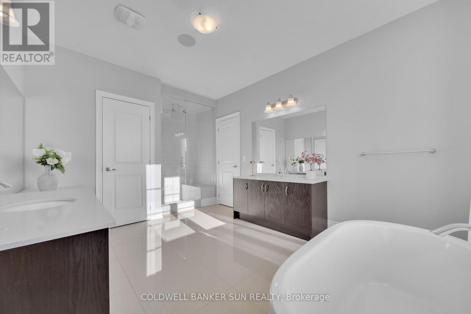 2 Ann Mckee Street, Caledon, Ontario  L7A 4M8 - Photo 31 - W12915738