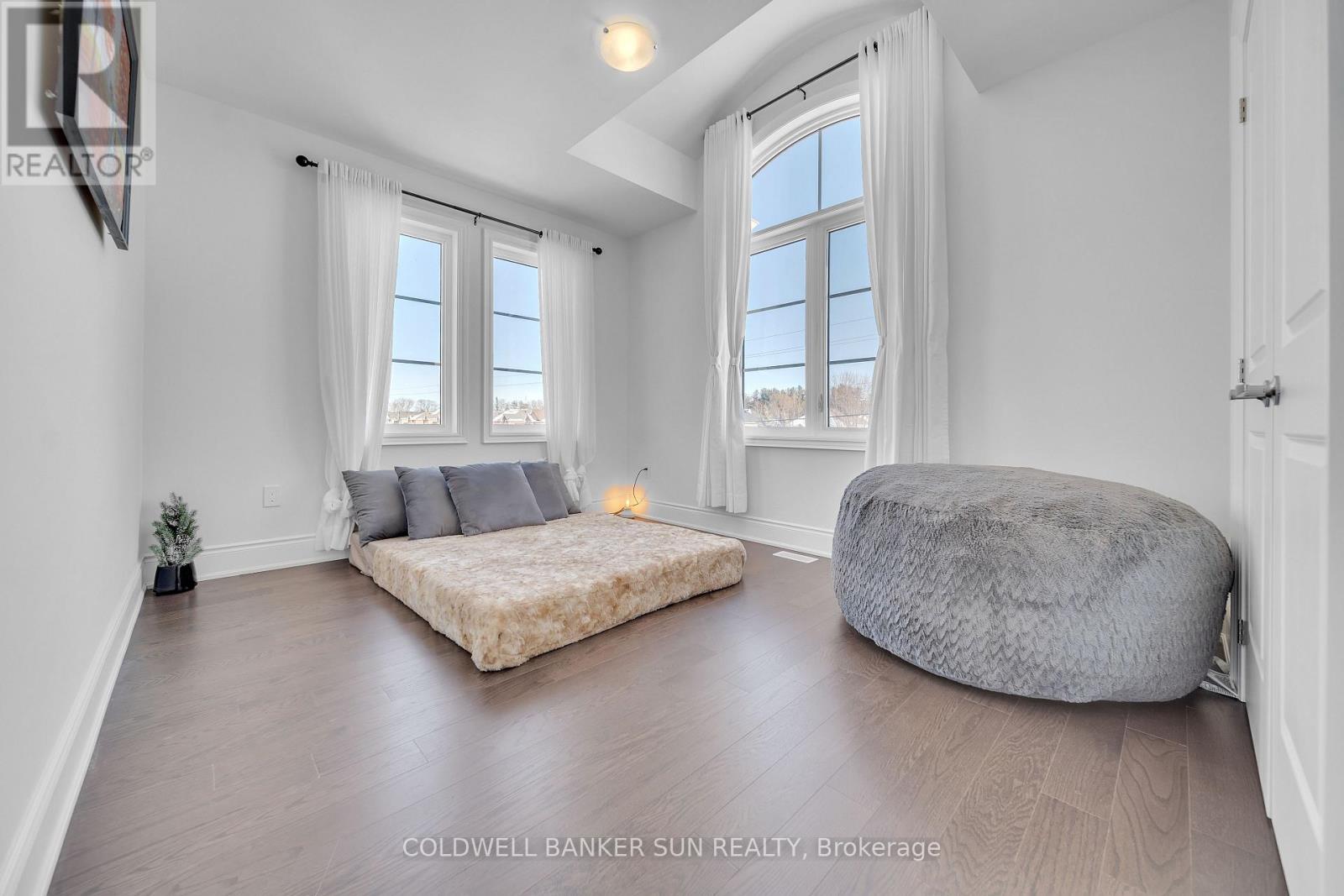 2 Ann Mckee Street, Caledon, Ontario  L7A 4M8 - Photo 38 - W12915738