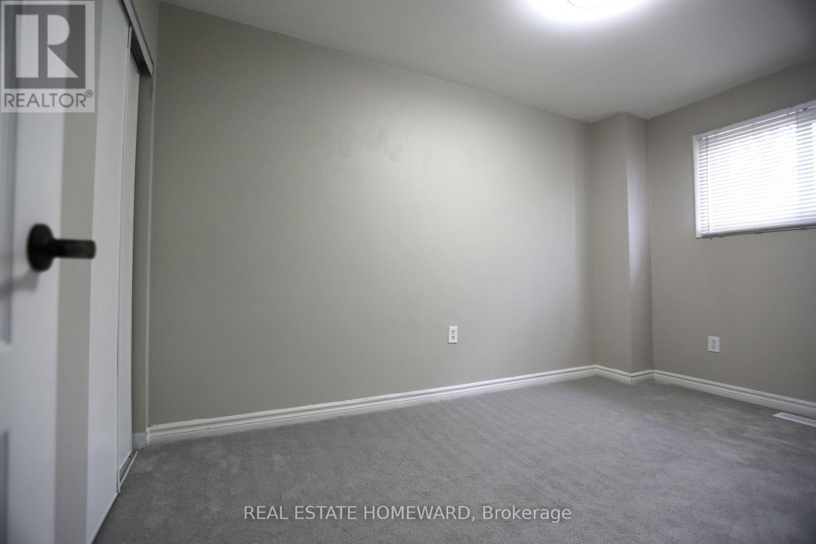 104 Enderby Crescent, Brampton, Ontario  L6T 4C6 - Photo 13 - W12915776