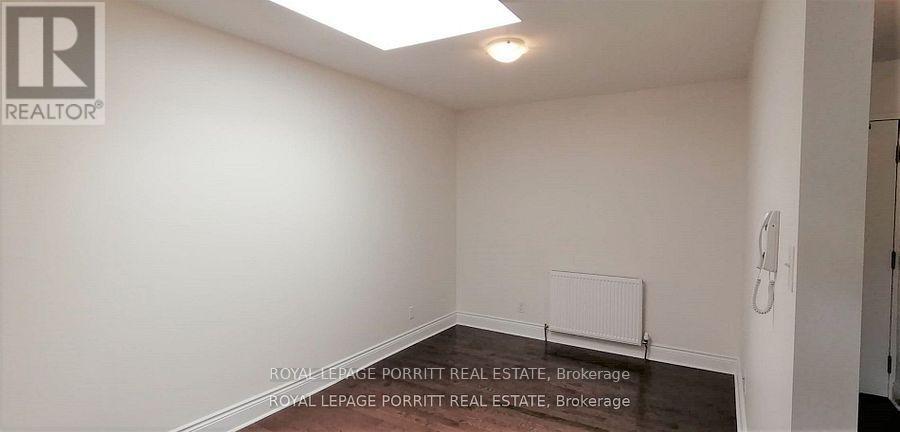 1 - 3511 Lake Shore Boulevard W, Toronto, Ontario  M8W 1N5 - Photo 6 - W12915786