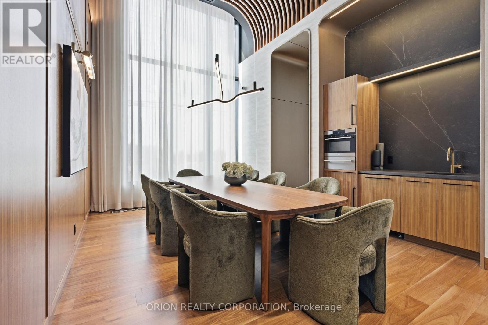 1704 - 3240 William Coltson Avenue, Oakville, Ontario  L6H 8C8 - Photo 12 - W12915790