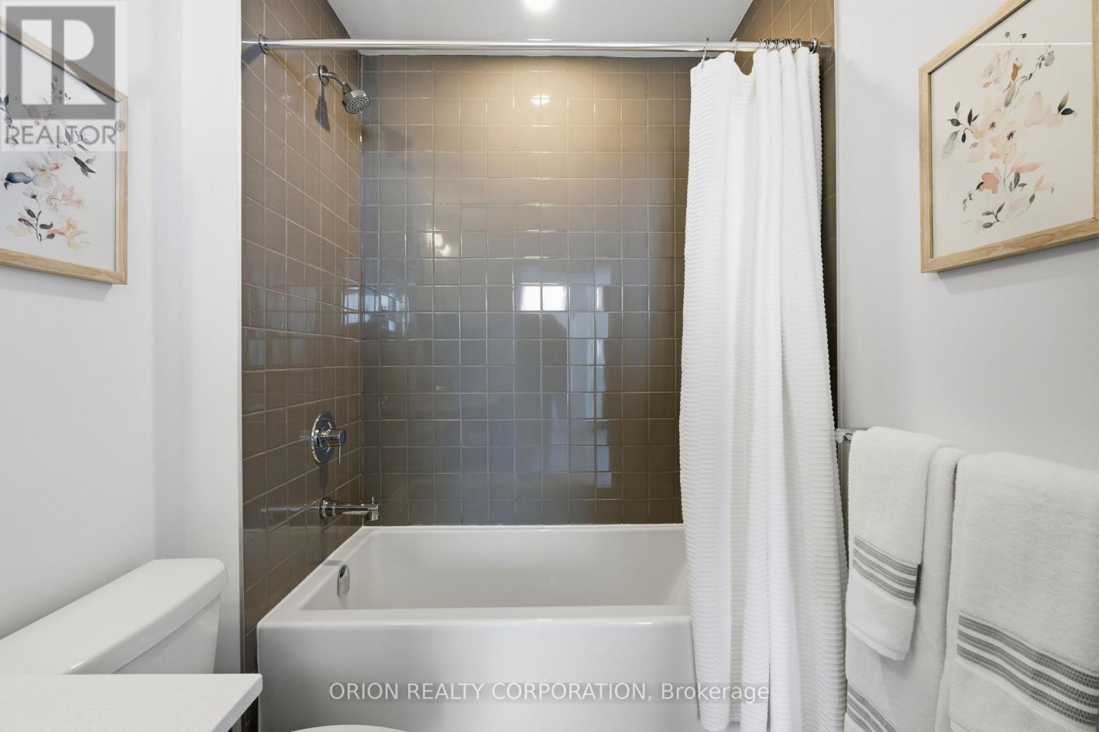 1704 - 3240 William Coltson Avenue, Oakville, Ontario  L6H 8C8 - Photo 28 - W12915790