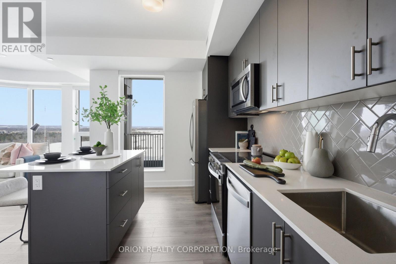 1704 - 3240 William Coltson Avenue, Oakville, Ontario  L6H 8C8 - Photo 35 - W12915790